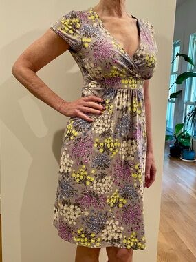 Boden Taupe Floral Midi Dress with Yellow & Purple Blooms